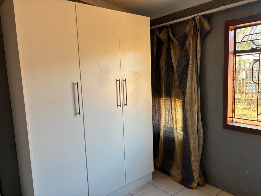 To Let 2 Bedroom Property for Rent in Mmabatho Unit 7 North West